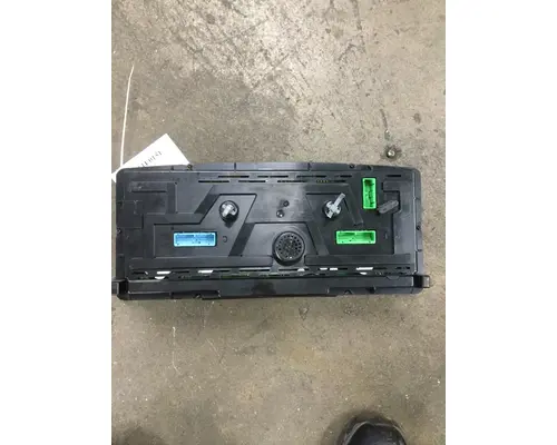 VOLVO VNM GAUGE CLUSTER