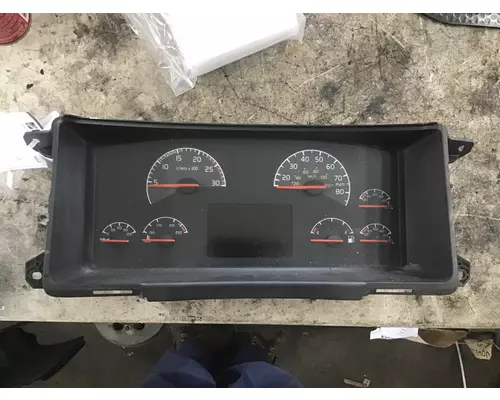 VOLVO VNM GAUGE CLUSTER