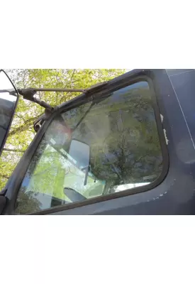 VOLVO VNM GLASS, DOOR, FRONT