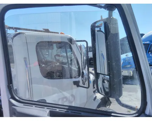 VOLVO VNM GLASS, DOOR, FRONT