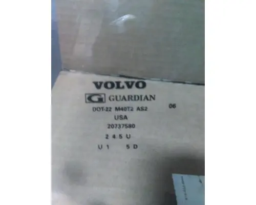 VOLVO VNM GLASS, DOOR, FRONT