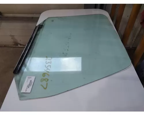 VOLVO VNM GLASS, DOOR, FRONT