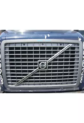 VOLVO VNM GRILLE