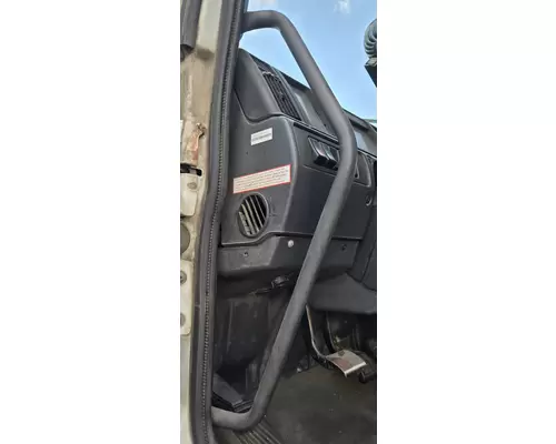 VOLVO VNM Grab Handle