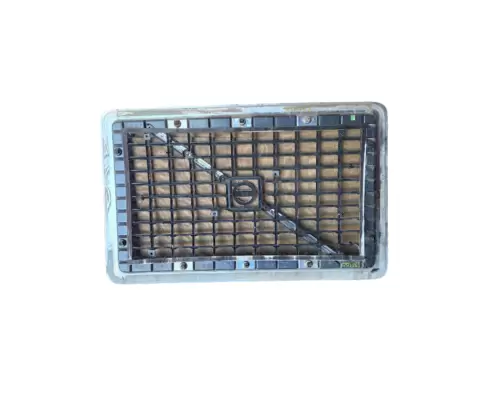 VOLVO VNM Grille