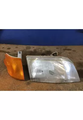 VOLVO VNM HEADLAMP ASSEMBLY