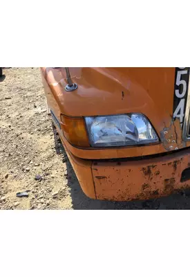 VOLVO VNM HEADLAMP ASSEMBLY