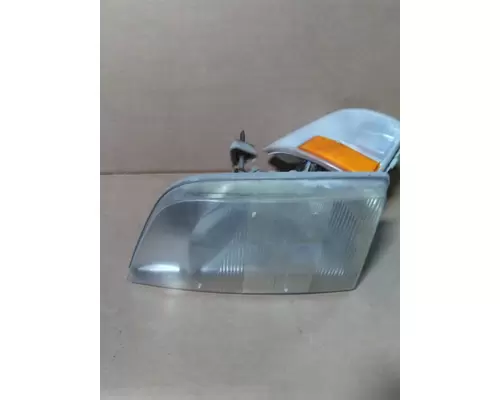 VOLVO VNM HEADLAMP ASSEMBLY