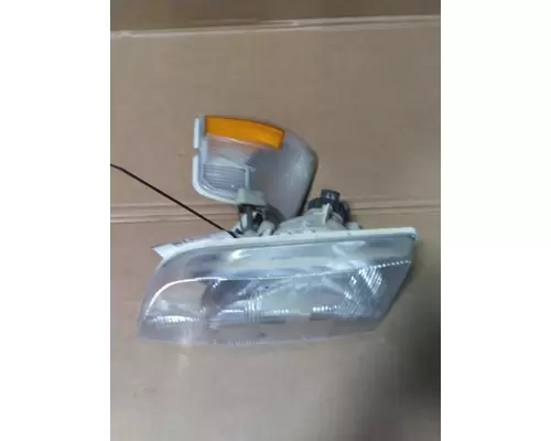 VOLVO VNM HEADLAMP ASSEMBLY