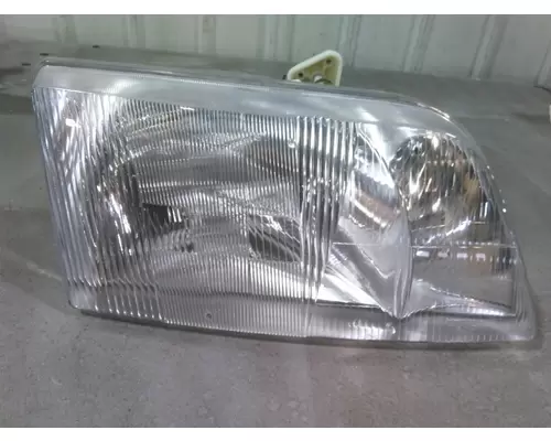 VOLVO VNM HEADLAMP ASSEMBLY