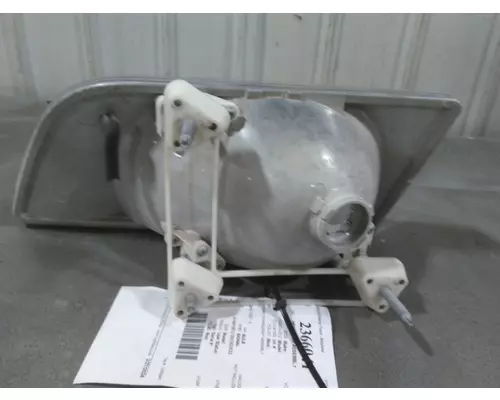 VOLVO VNM HEADLAMP ASSEMBLY