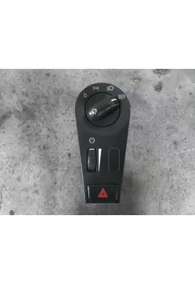 VOLVO VNM HEADLAMP SWITCH