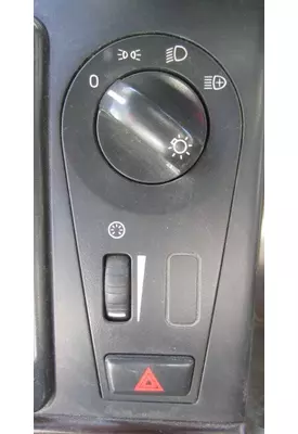 VOLVO VNM HEADLAMP SWITCH