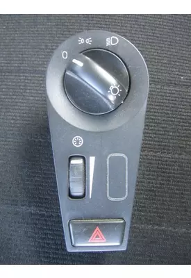 VOLVO VNM HEADLAMP SWITCH