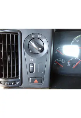 VOLVO VNM HEADLAMP SWITCH