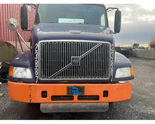 VOLVO VNM HOOD