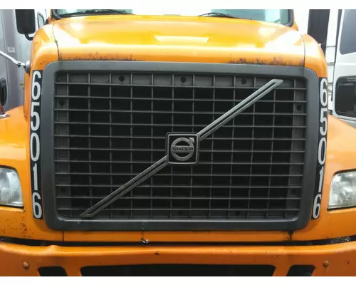 VOLVO VNM HOOD