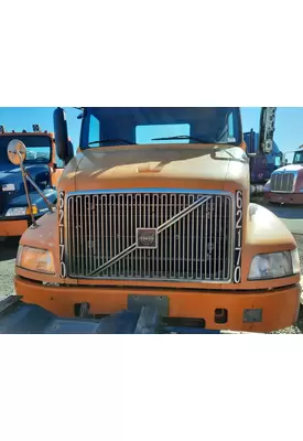 VOLVO VNM HOOD