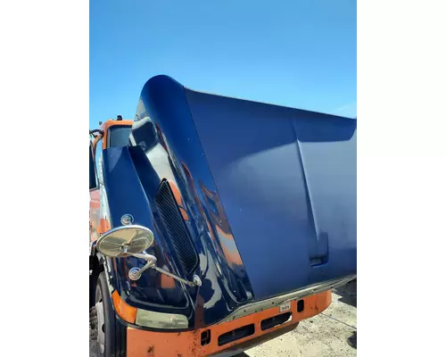 VOLVO VNM HOOD