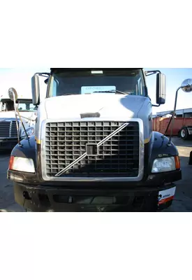 VOLVO VNM HOOD