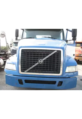 VOLVO VNM HOOD