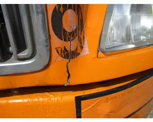 VOLVO VNM HOOD