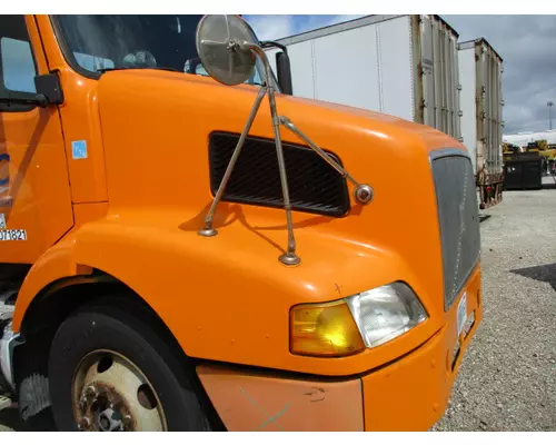 VOLVO VNM HOOD