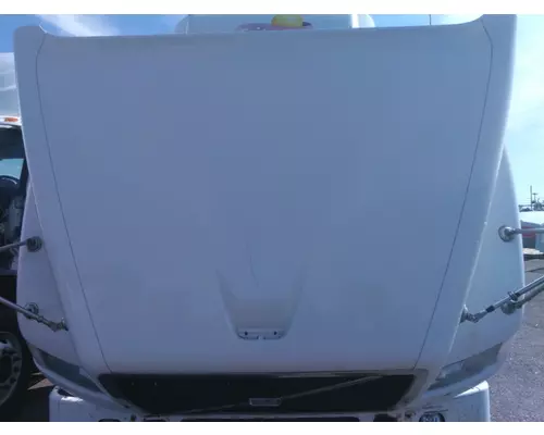 VOLVO VNM HOOD