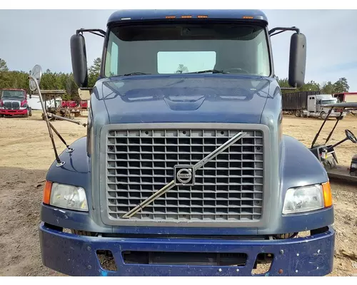 VOLVO VNM HOOD