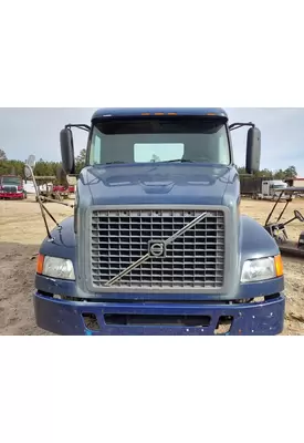 VOLVO VNM HOOD