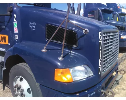 VOLVO VNM HOOD