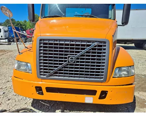 VOLVO VNM HOOD