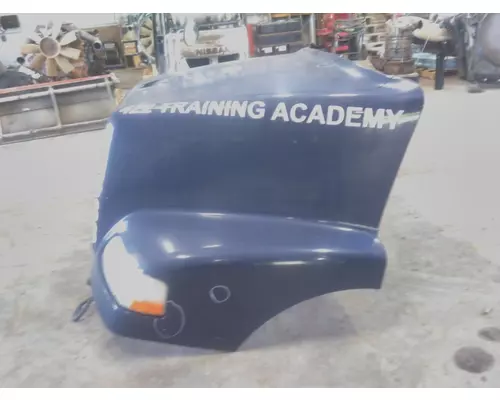 VOLVO VNM HOOD