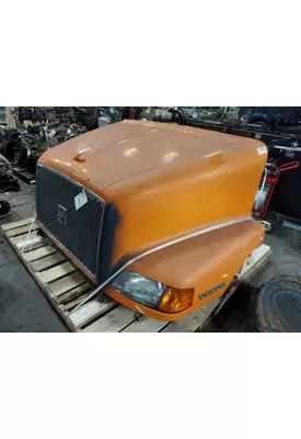 VOLVO VNM HOOD