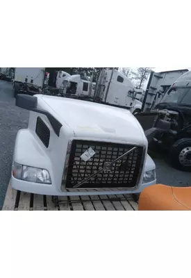 VOLVO VNM HOOD