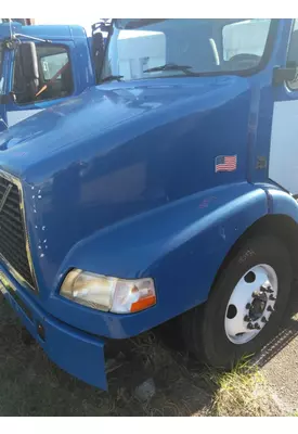 VOLVO VNM HOOD