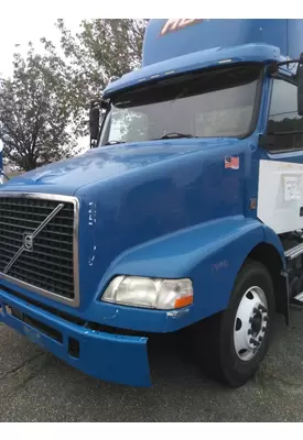 VOLVO VNM HOOD