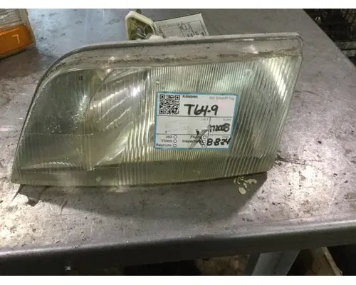 VOLVO VNM Headlamp Assembly