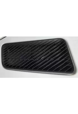 VOLVO VNM Hood Vent