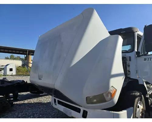 VOLVO VNM Hood