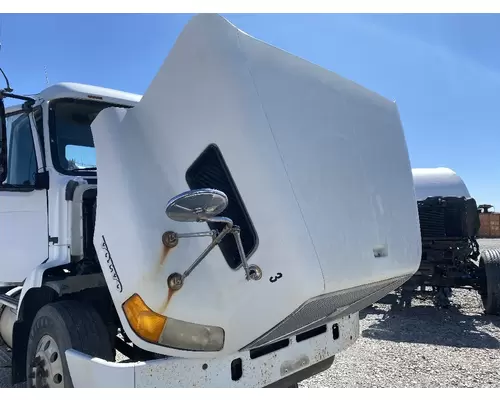 VOLVO VNM Hood