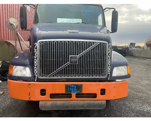 VOLVO VNM Hood