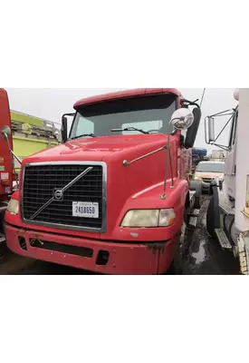 VOLVO VNM Hood