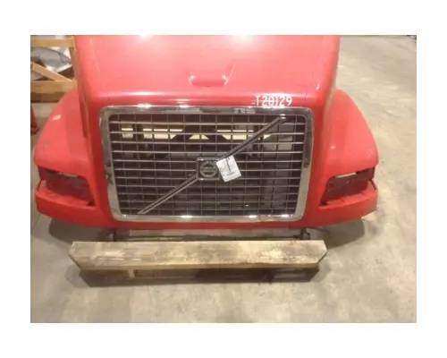 VOLVO VNM Hood