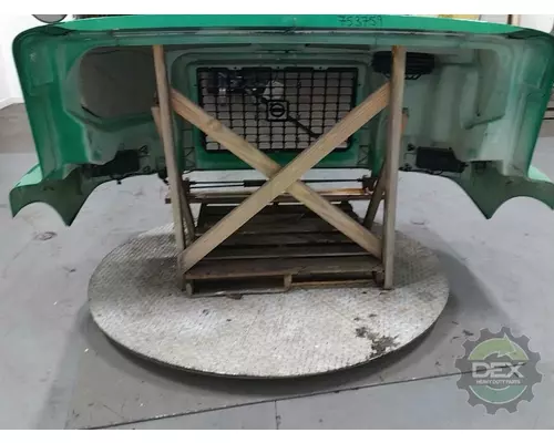 VOLVO VNM Hood