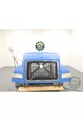 VOLVO VNM Hood