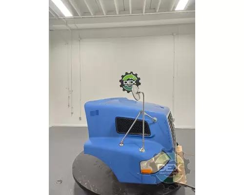 VOLVO VNM Hood