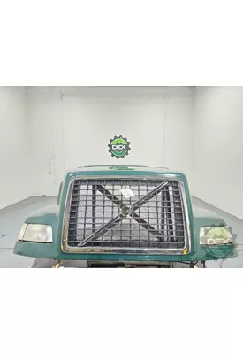 VOLVO VNM Hood