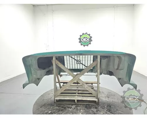 VOLVO VNM Hood