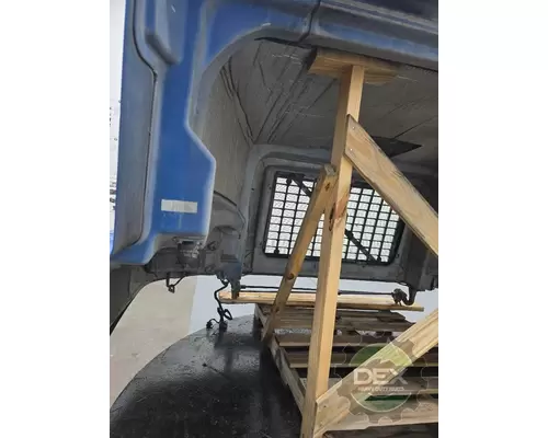 VOLVO VNM Hood